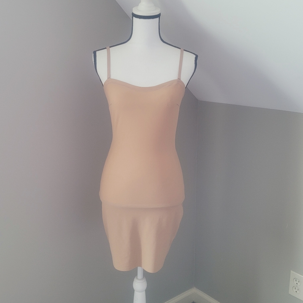 Assets By Spanx Full Slip Shapewear